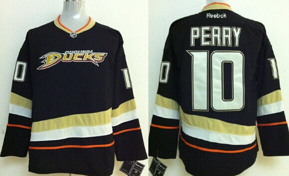 Corey Perry Anaheim Ducks black jersey