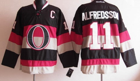 Daniel Alfredsson Ottawa Senators black Third jersey
