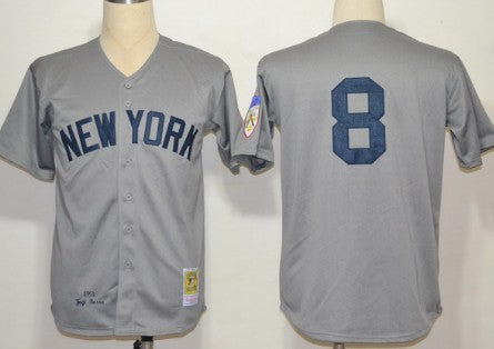 Yogi Berra New York Yankees gray Throwback jersey