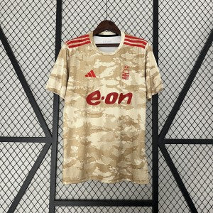 23 24 Nottingham Forest Training jersey