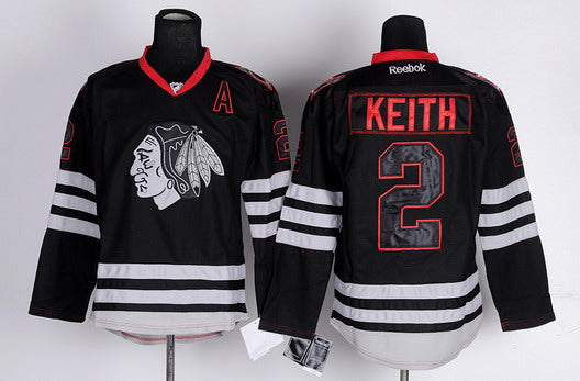 Duncan Keith Chicago Blackhawks black jersey