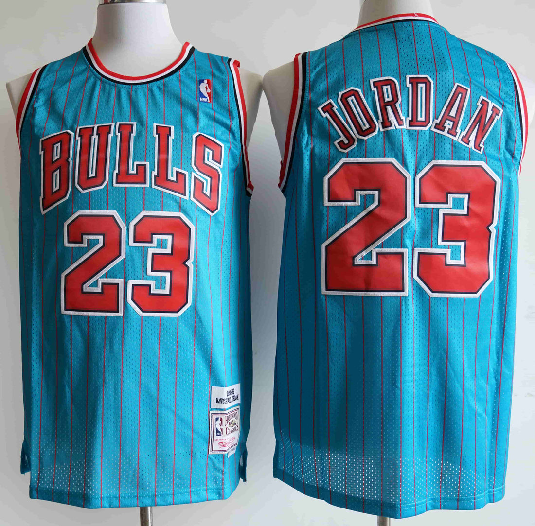 Michael Jordan Chicago Bulls blue jersey