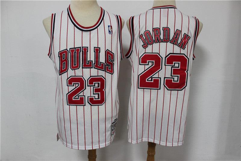 Michael Jordan Chicago Bulls white jersey