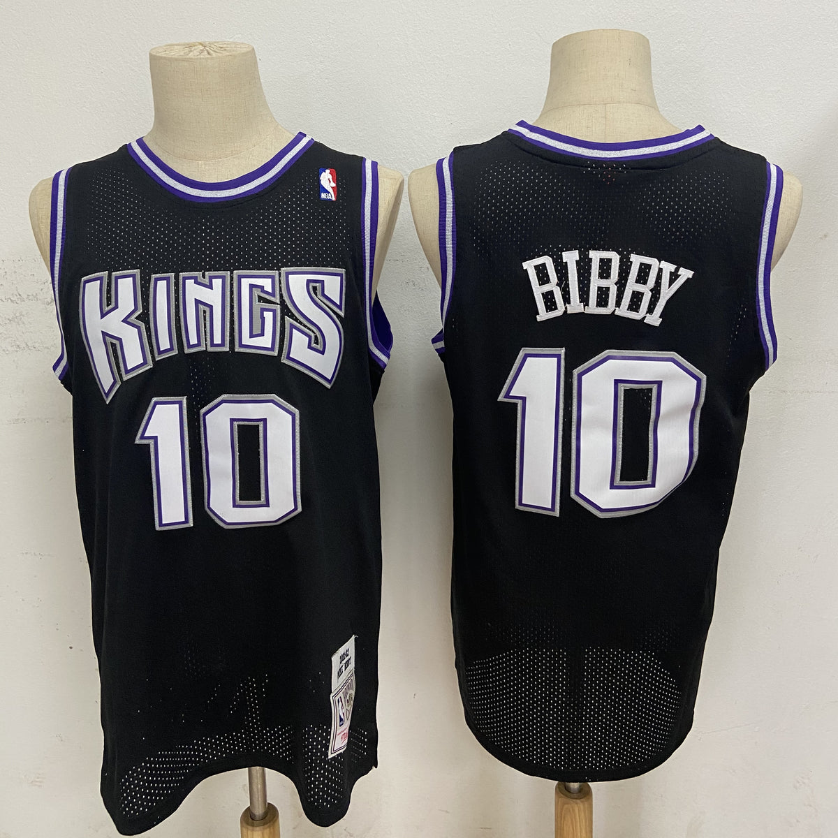 Mike Bibby Sacramento Kings black jersey