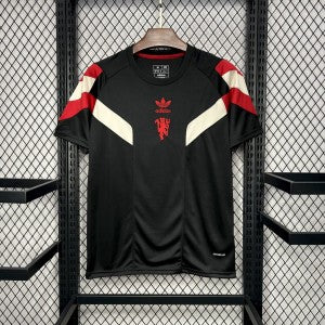 Manchester United black jersey