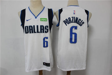 Kristaps Porzingis Dallas Mavericks white jersey