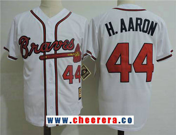Hank Aaron Atlanta Braves white Cooperstown jersey