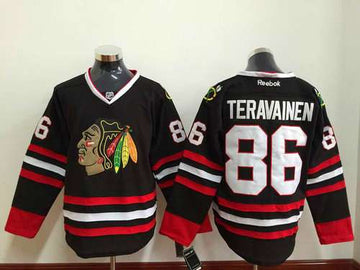 Teuvo Teravainen Chicago Blackhawks black jersey