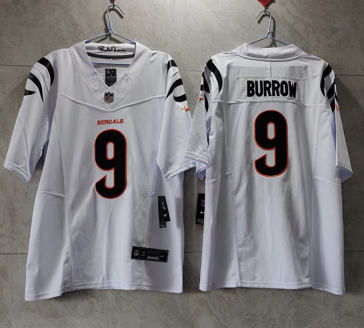 Joe Burrow Cincinnati Bengals white Vapor jersey