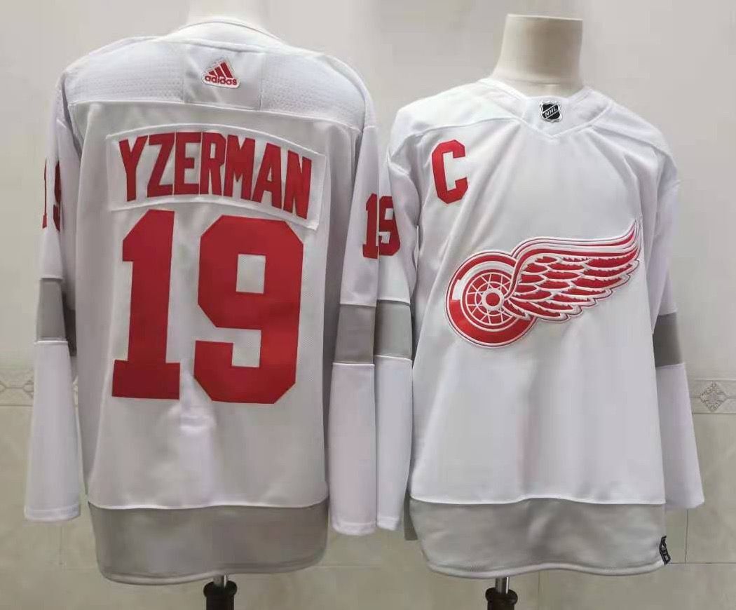 Steve Yzerman Detroit Red Wings white Alternate jersey