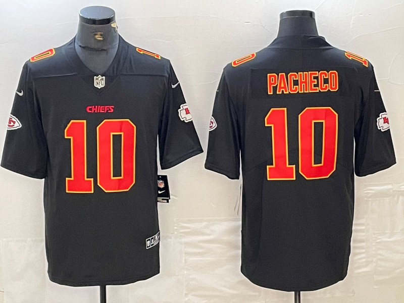 Isiah Pacheco Kansas City Chiefs black Vapor jersey