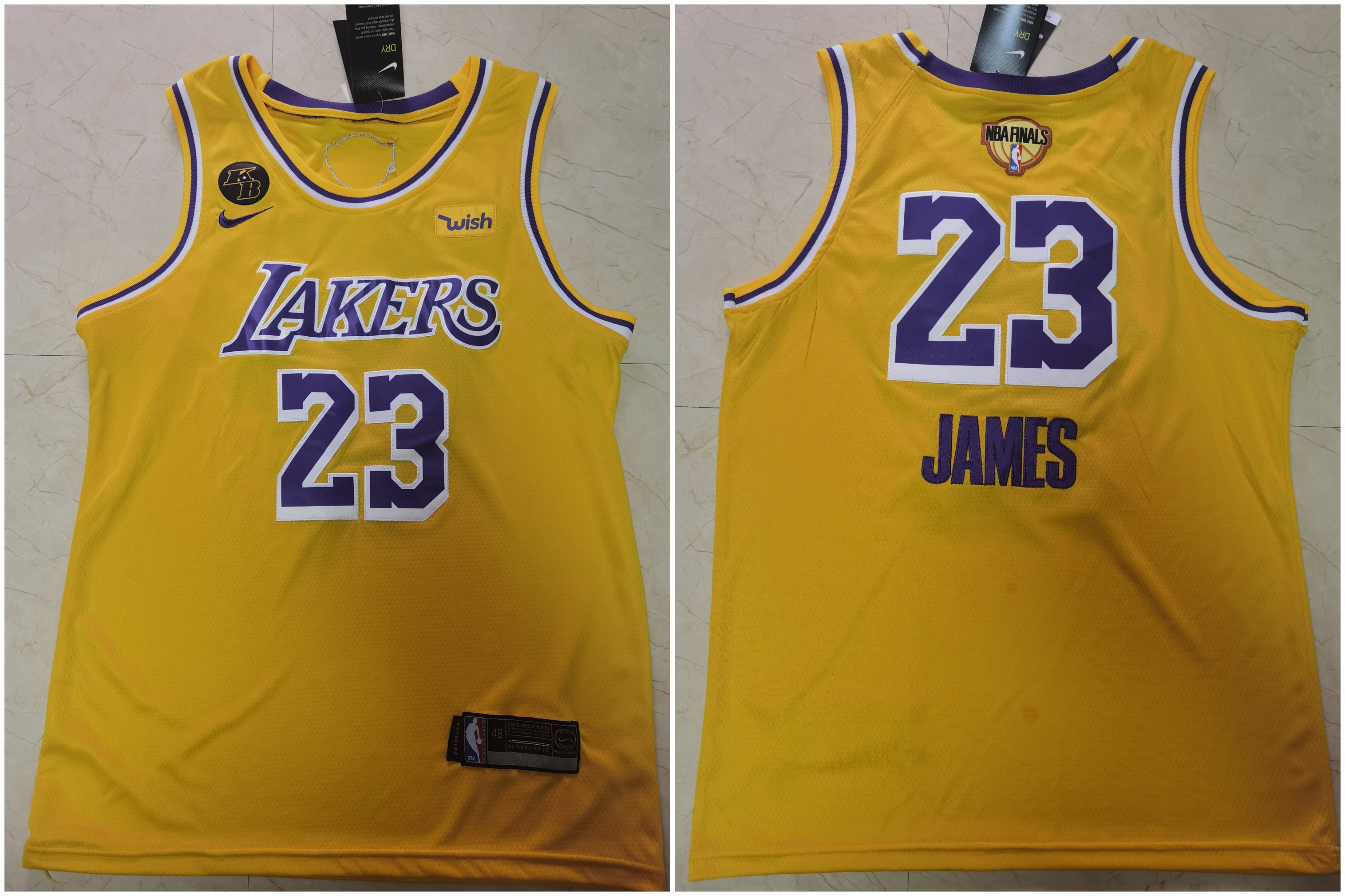 Lebron James Los Angeles Lakers yellow jersey