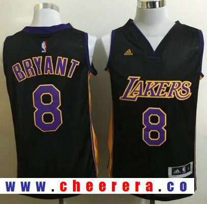 Kobe Bryant Los Angeles Lakers purple jersey