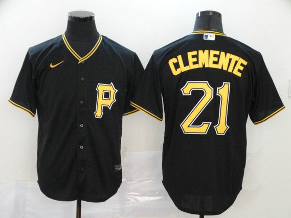 Roberto Clemente Pittsburgh Pirates black jersey
