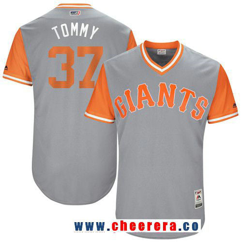 Kelby Tomlinson San Francisco Giants gray jersey