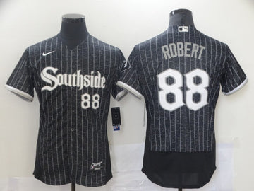 Luis Robert Chicago White Sox black City Connect jersey