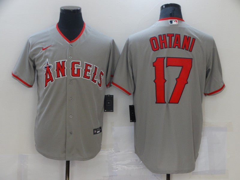 Shohei Ohtani Los Angeles Angels gray jersey