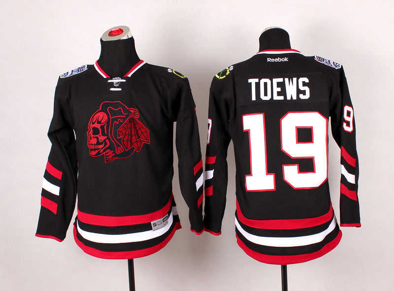 Toews Chicago Blackhawks black jersey