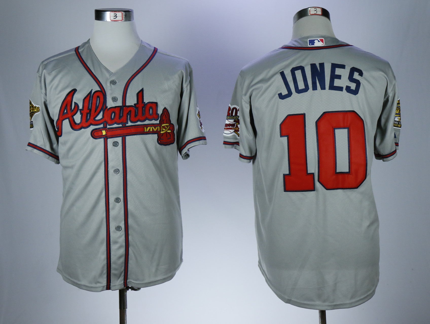 Chipper Jones Atlanta Braves gray jersey