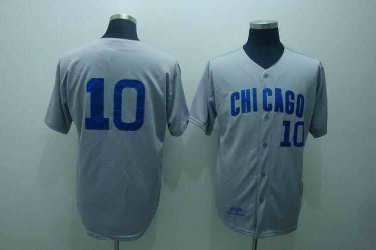 Santo Chicago Cubs grey jersey