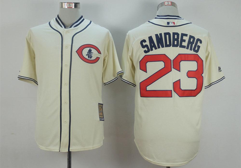 Ryne Sandberg Chicago Cubs cream jersey