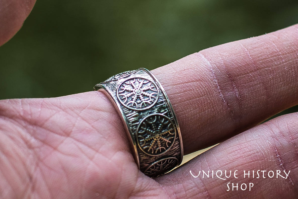 Viking Odin Ring - Helm of Awe Ring - Silver Viking Ring with Aegishjalmur Symbol and Hail Odin
