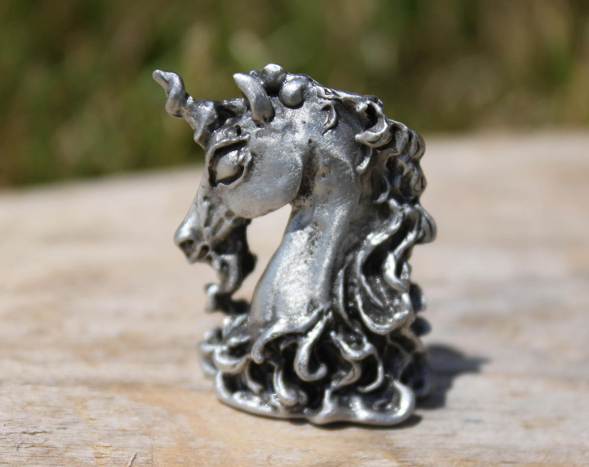 Viking Home Decor - Handmade Mini Bronze Viking Statue - Retro Desktop Decoration, Gothic Small