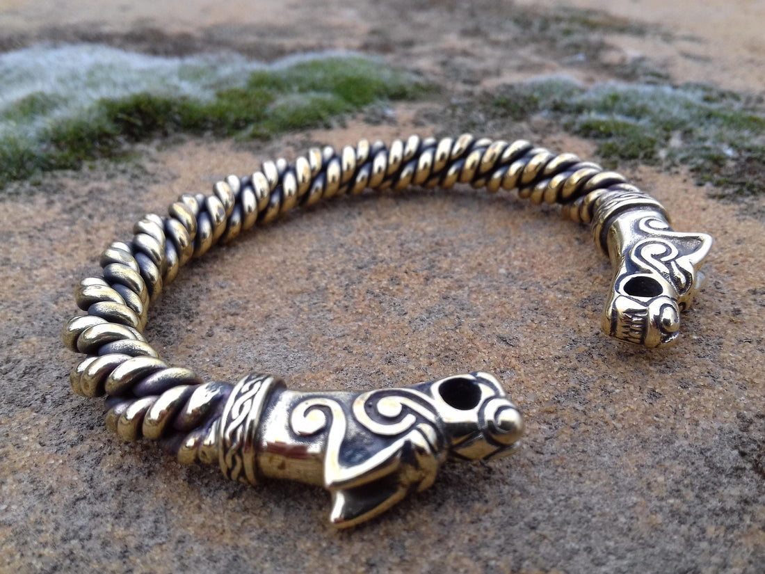 Viking Odin Bracelet - Viking bracelet bronze, Odin's wolves, Viking jewelry, Norse, Fenrir
