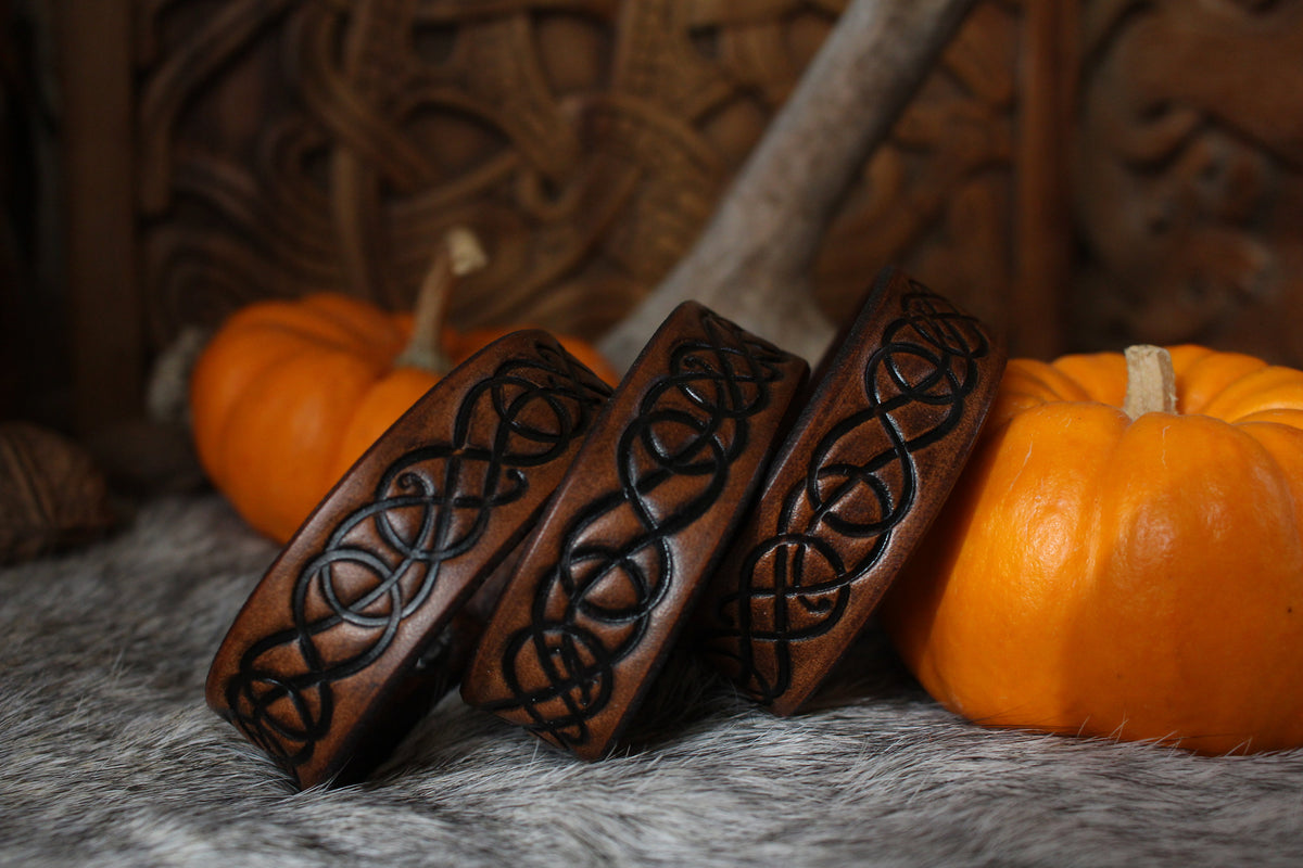 Viking Vegvisir Compass Bracelet - Viking Braided Leather Bracelet – Norse Runes, Celtic Knot