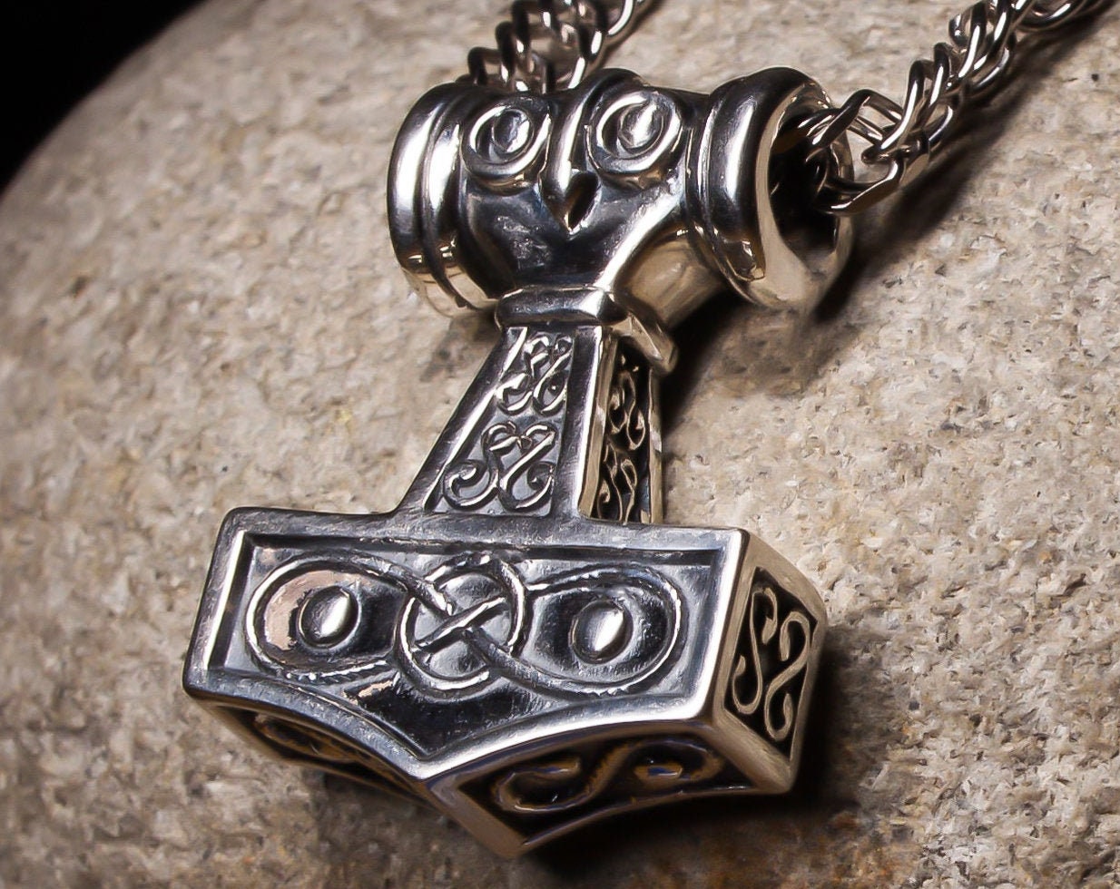 Viking Thor's Hammer Necklace - Personalized Viking Hammer Necklace, Mjolnir Pendant, Custom