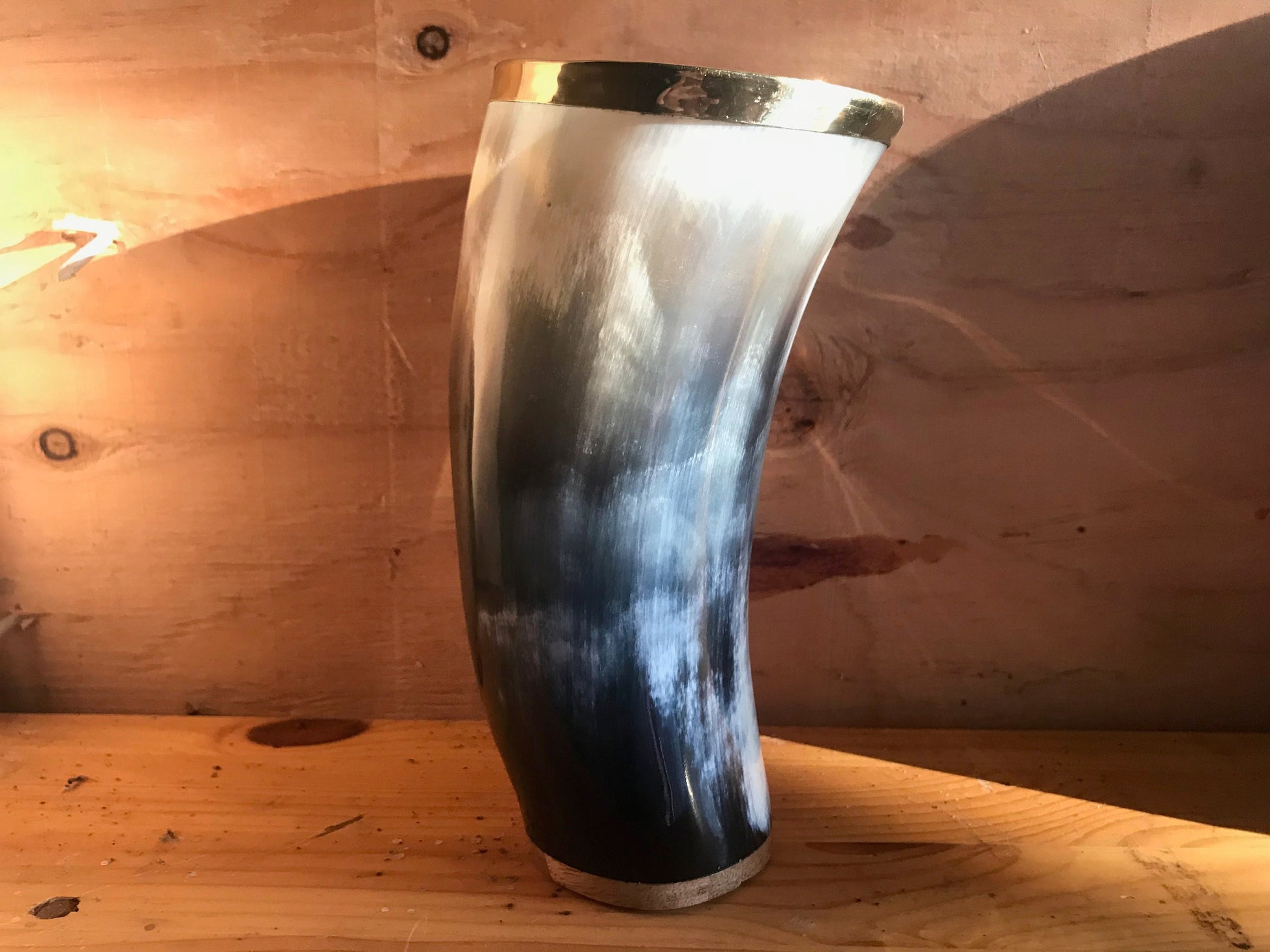Viking Mug - Handcrafted Viking Horn Mug with Handle: Norse Mead Cup 500-700ml