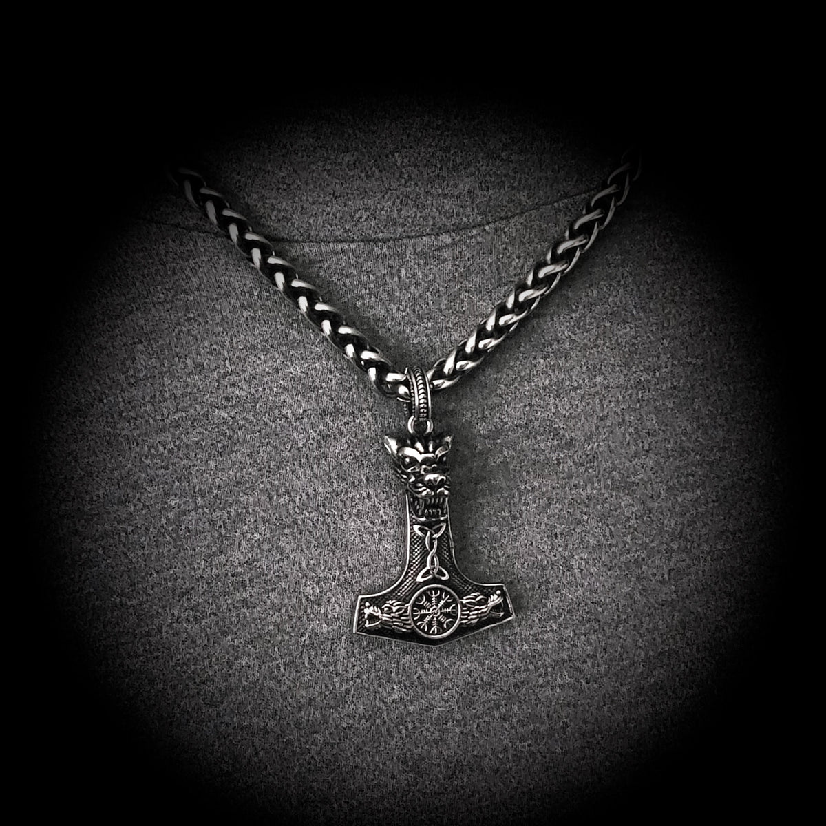 Viking Wolf Necklace - Men's Titanium Steel Viking Wolf Axe Pendant Necklace, Norse Mythology