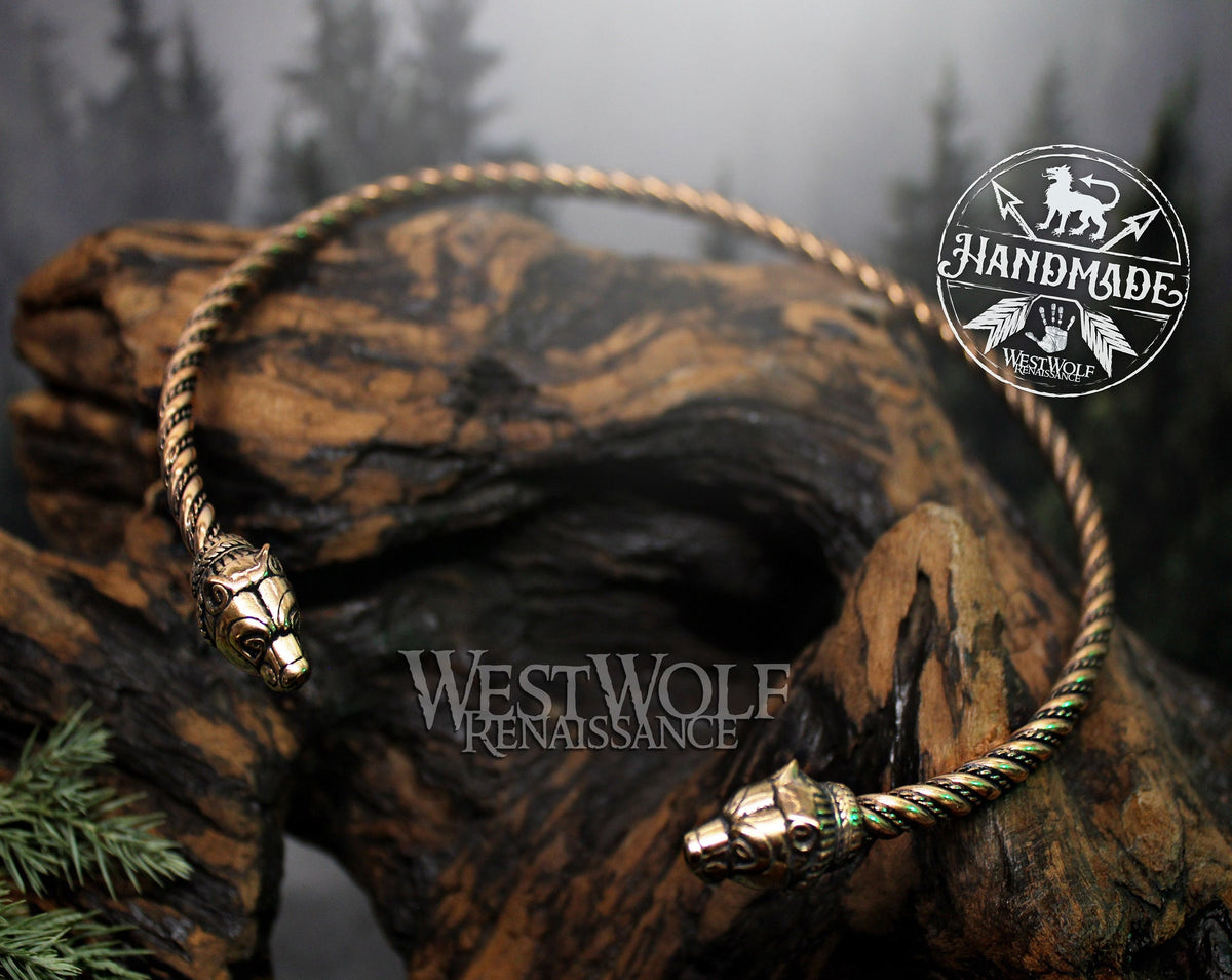Viking Raven Necklace - Raven Head Viking Chain: Bronze Norse Necklace Replica