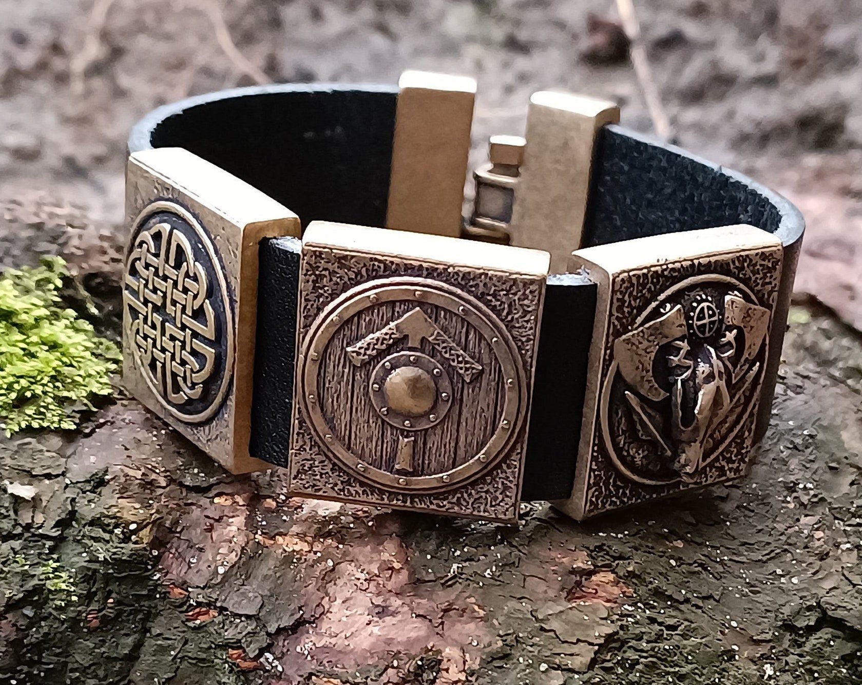 Viking Bracelet - Viking Sigurd and Fafnir Helm of Awe Paracord Bracelet Mens Jewelry gift for him