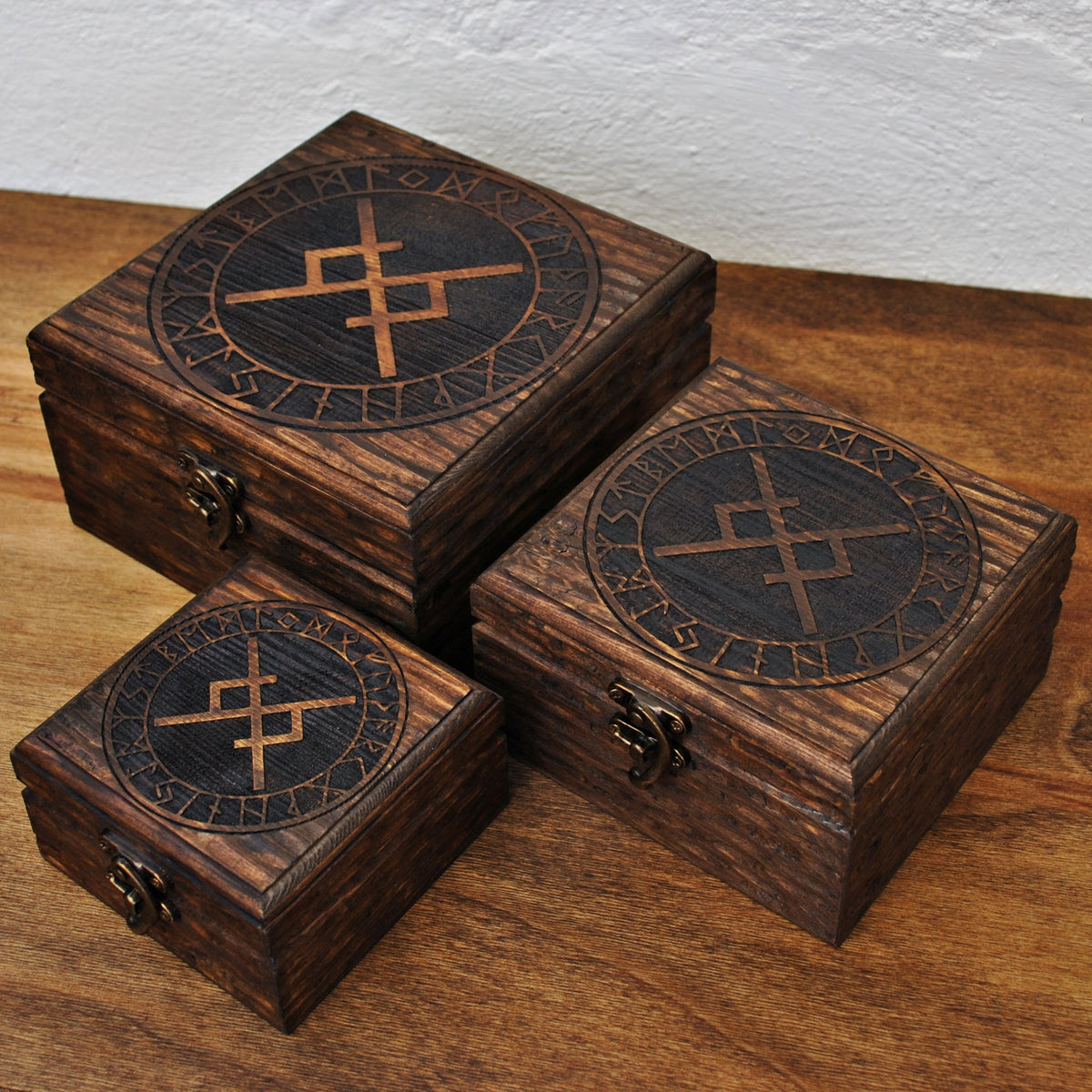 Viking Rune Home Decor - Wooden box engraved with the Rune of Eternal Love – Personalized box for