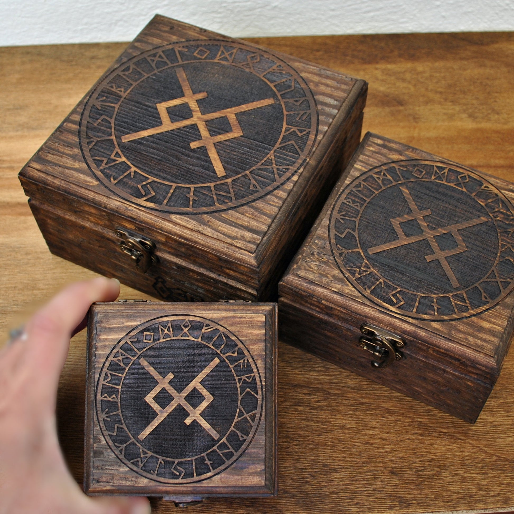 Viking Rune Home Decor - Wooden box engraved with the Rune of Eternal Love – Personalized box for