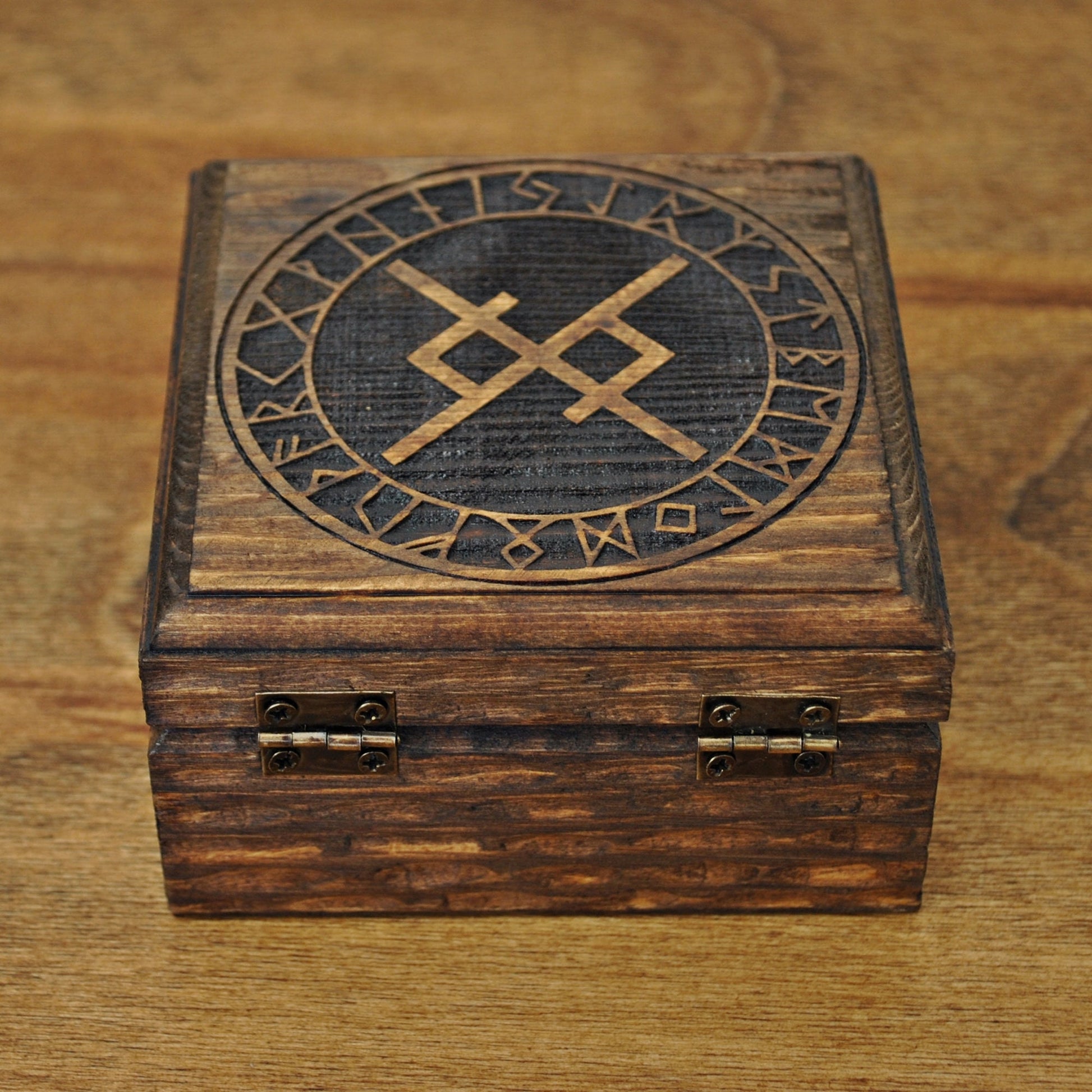 Viking Rune Home Decor - Wooden box engraved with the Rune of Eternal Love – Personalized box for