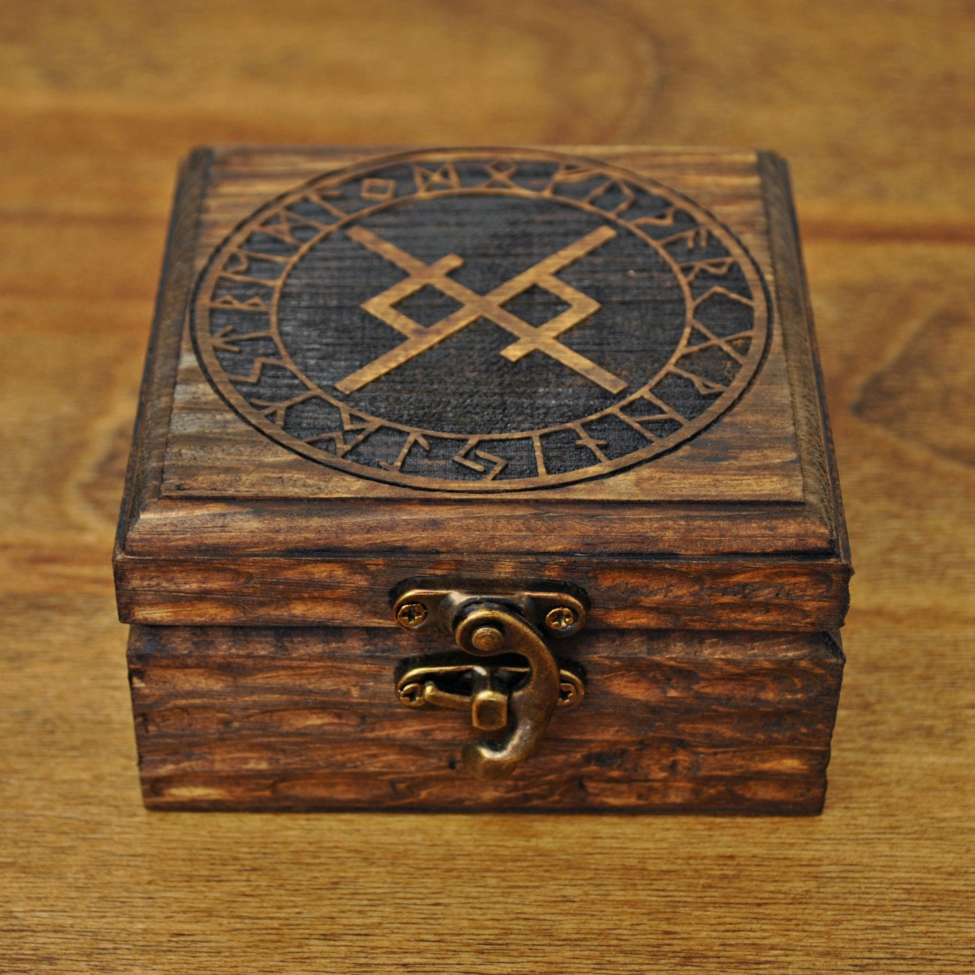Viking Rune Home Decor - Wooden box engraved with the Rune of Eternal Love – Personalized box for