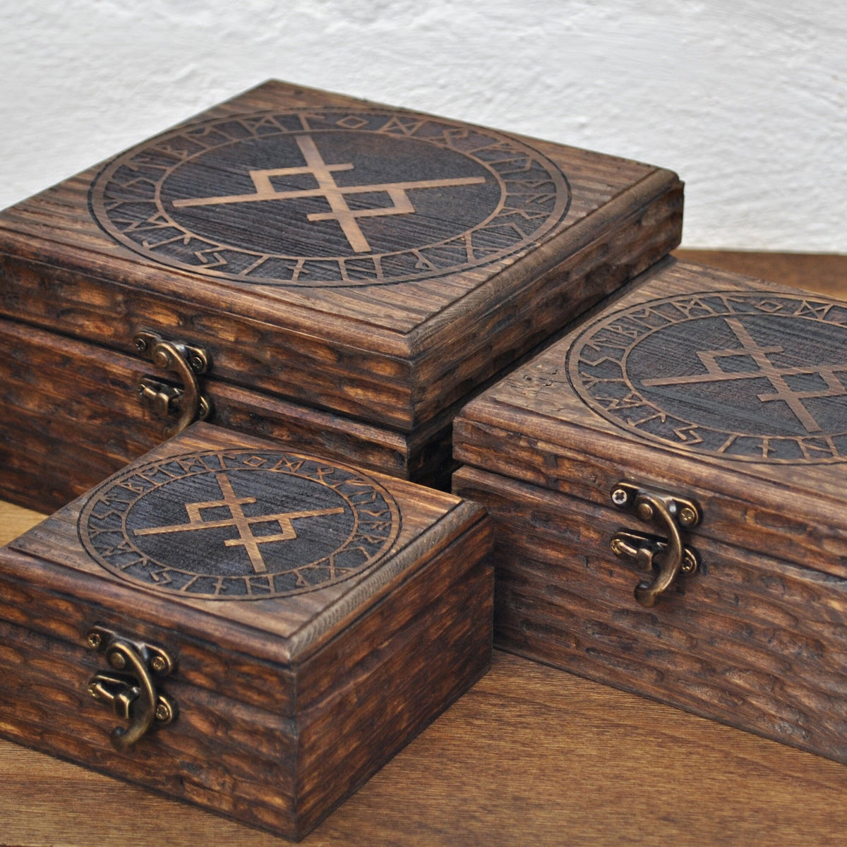 Viking Rune Home Decor - Wooden box engraved with the Rune of Eternal Love – Personalized box for