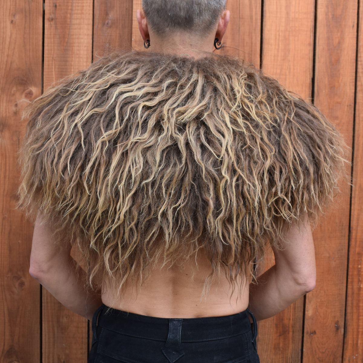 Viking Jacket - Viking Reindeer Fur Cloak XL – Real Reindeer Fur Cape – Metal Brooch – Nordic