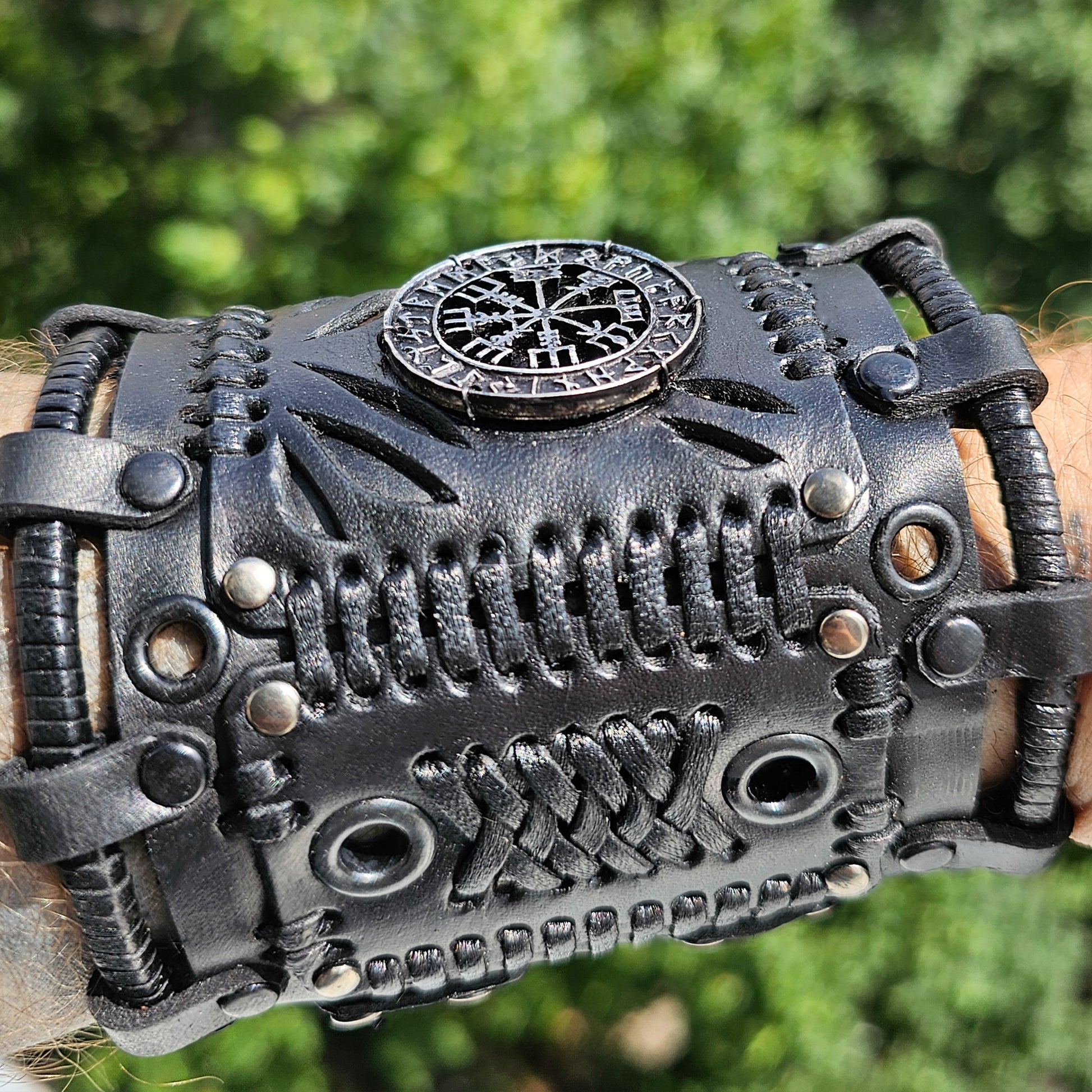 Viking Vegvisir Compass Bracelet - Steampunk Vegvisir Bracelet: Black Leather Viking Style Cuff