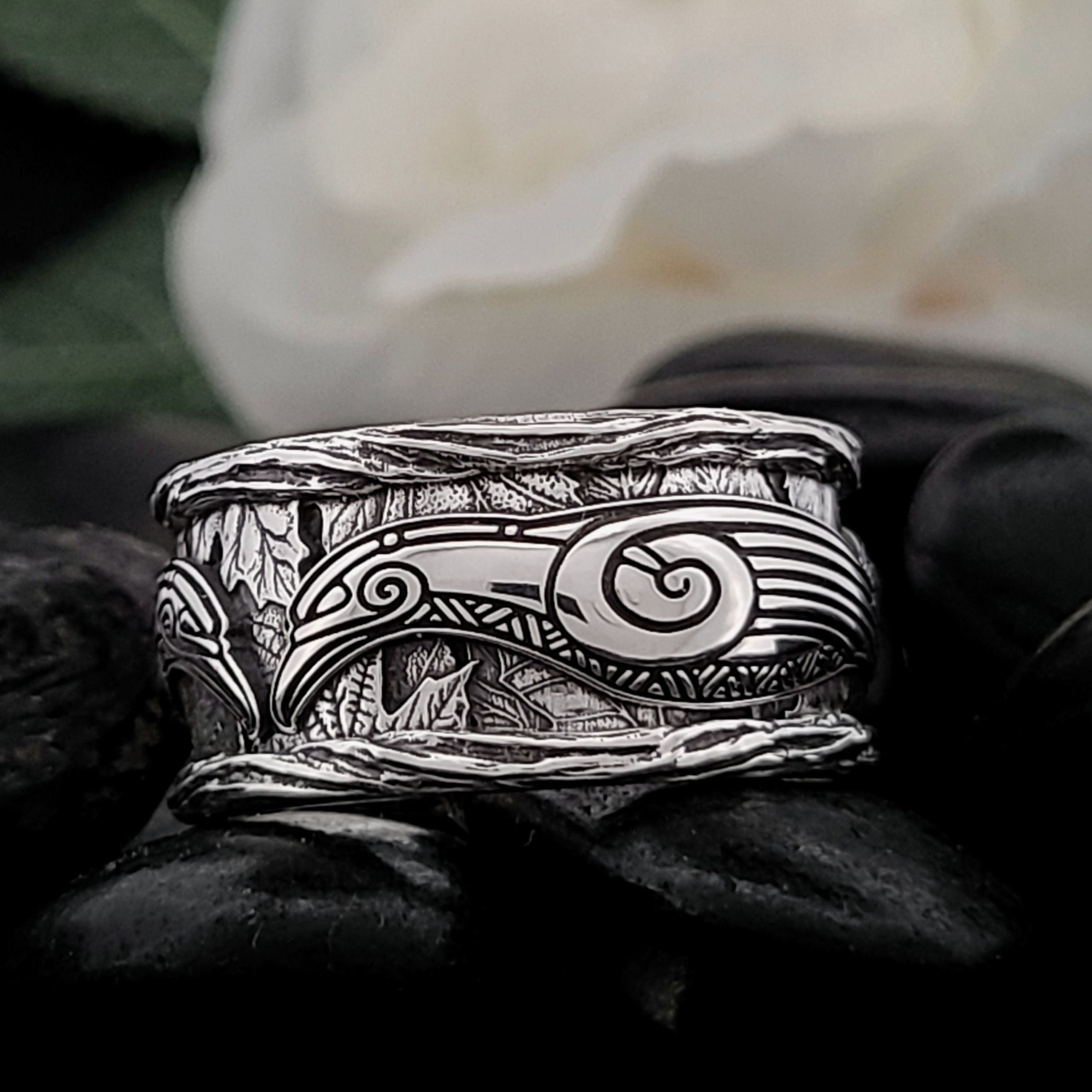 Viking Raven Ring - Silver Raven Celtic Knot Ring, Oxidized Viking Band, Norse Gothic Jewelry