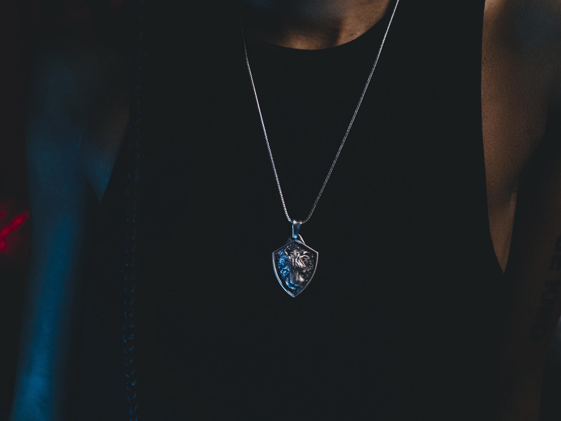 Viking Vegvisir Compass Necklace - Silver Freya Runic Circle Norse Altar Necklace, Viking Vegvisir