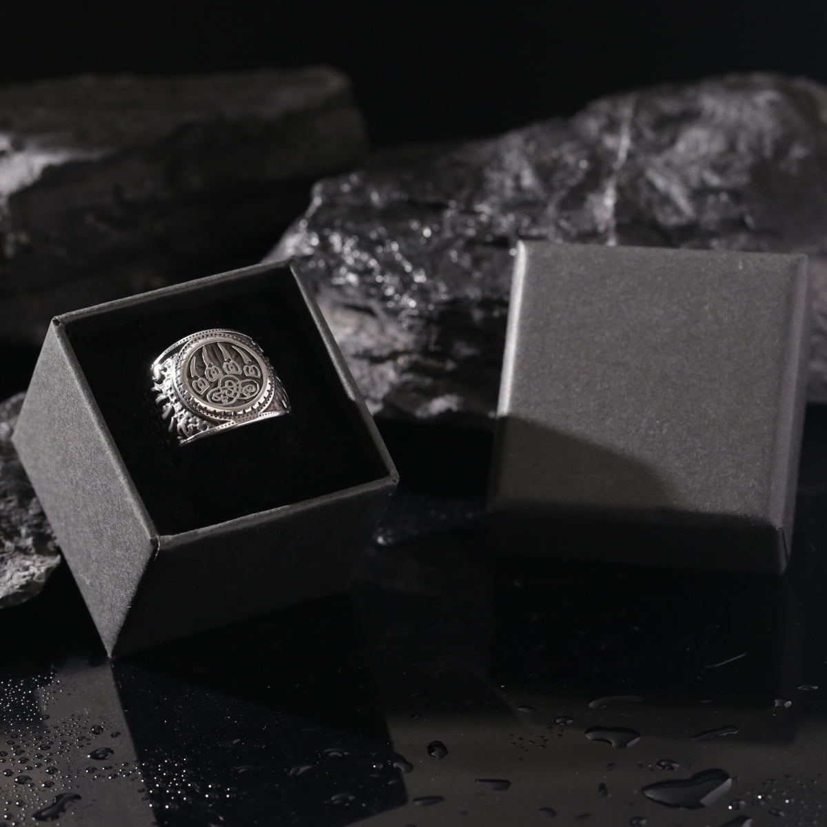 Viking Rune Ring - Nordic Bear Claw Rune Ring - CelticKnot of Wild Courage - Viking Spirit Jewelry