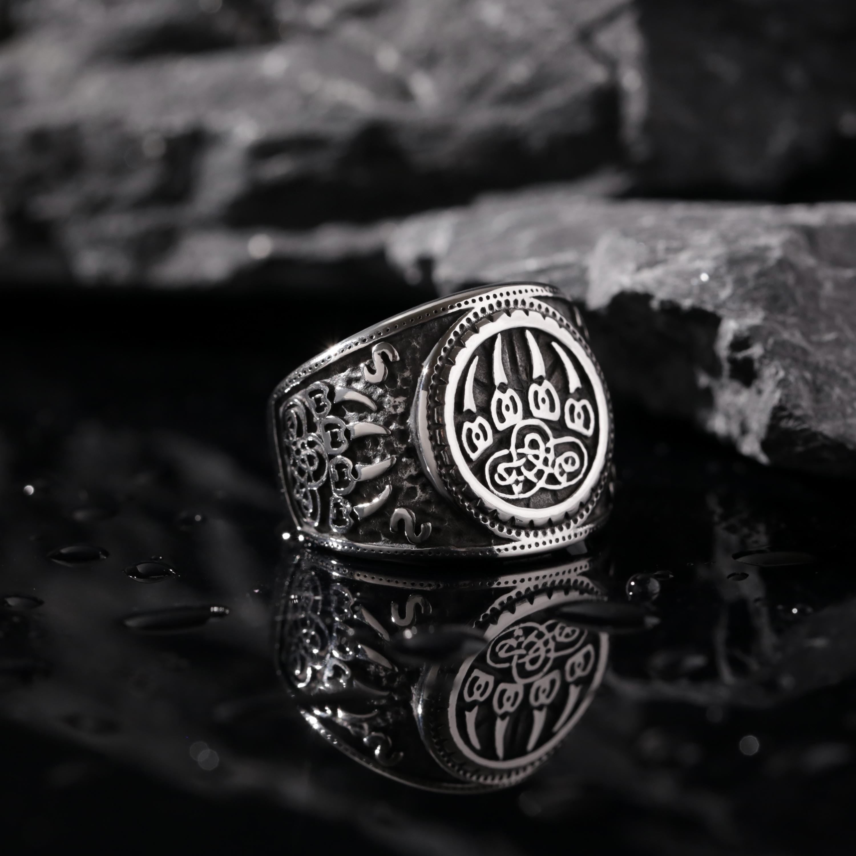 Viking Rune Ring - Nordic Bear Claw Rune Ring - CelticKnot of Wild Courage - Viking Spirit Jewelry