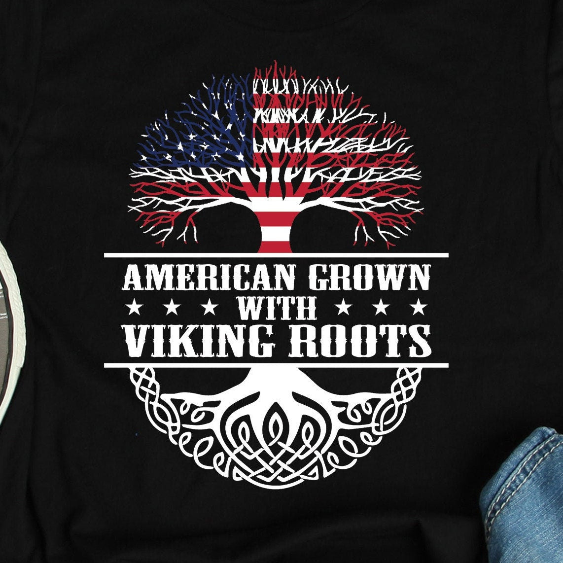 Viking Valhalla T-Shirt - Victory Or Valhalla - Distressed American Viking Skull T-Shirt: Patriotic