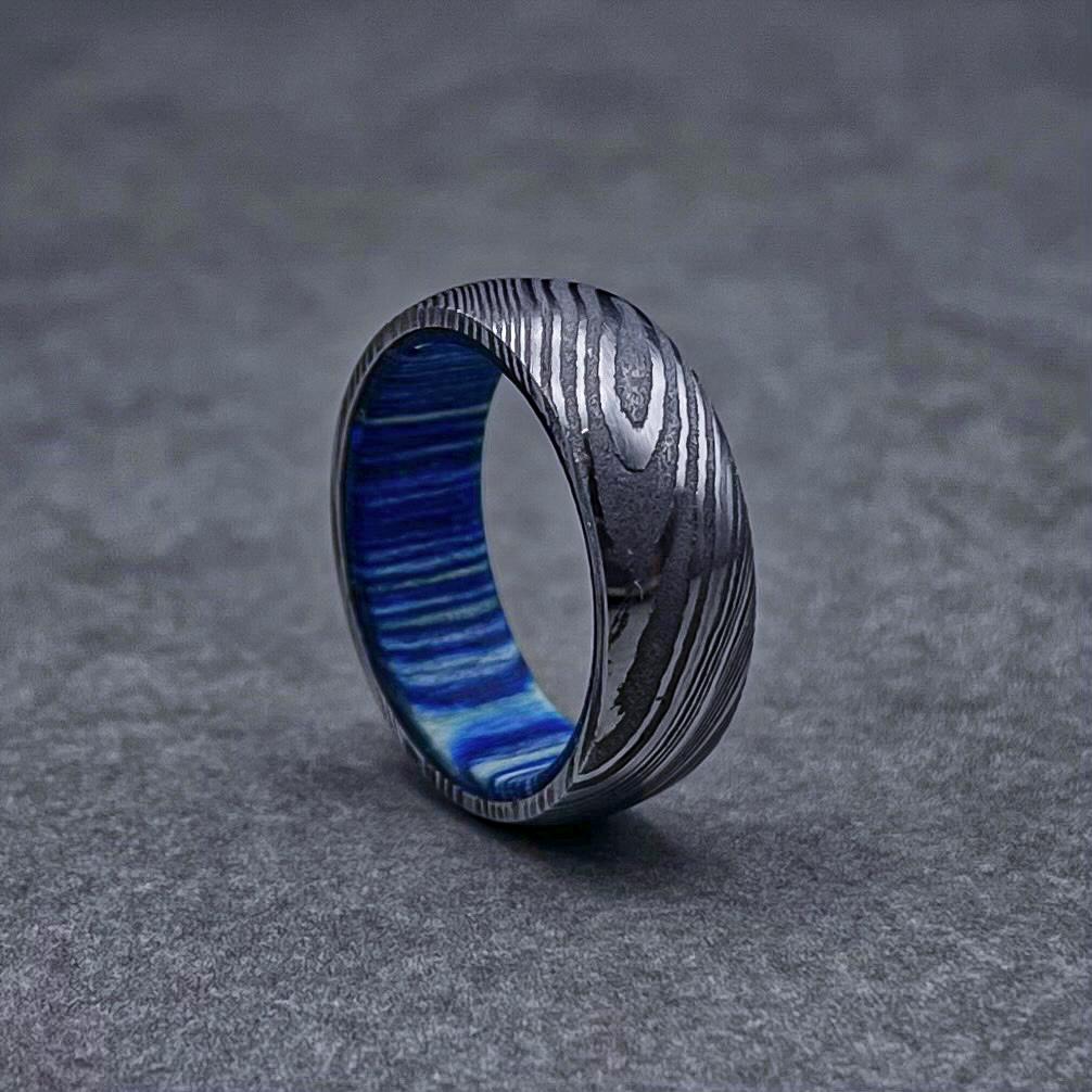 Viking Ring - Viking Damascus Ring, Rock Hammered Band, Mens Wedding Band, Norse Ring, Anniversary