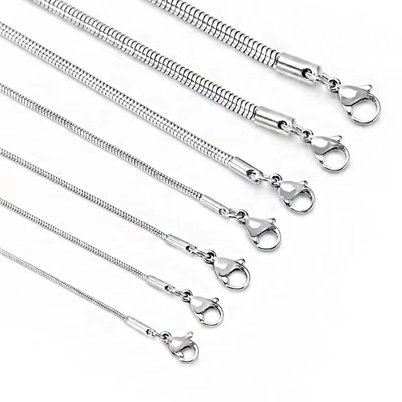 Viking Thor's Hammer Necklace - Men Stainless Steel Wolf Head Norse Viking Amulet Thor Mjolnir