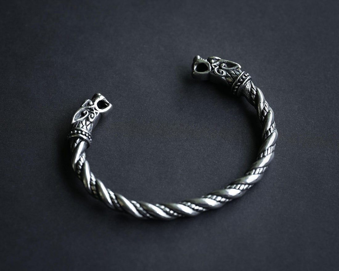 Viking Wolf Ring - Viking Wolf Head Torque Cuff Bracelet - Stainless Steel Fenrir Norse Arm Ring
