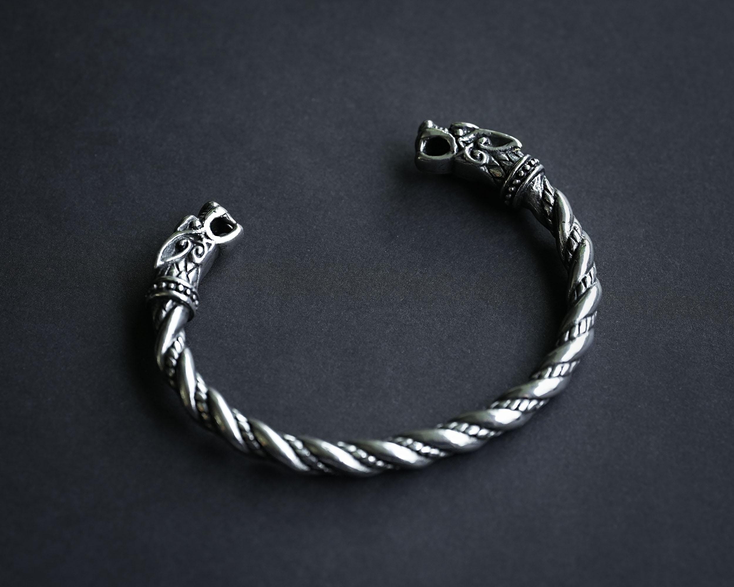 Viking Wolf Ring - Viking Wolf Head Torque Cuff Bracelet - Stainless Steel Fenrir Norse Arm Ring